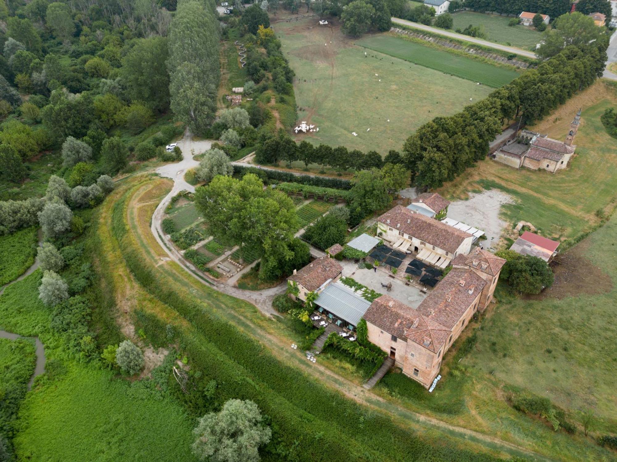 Antica Corte Pallavicina Relais Polesine Parmense Ngoại thất bức ảnh
